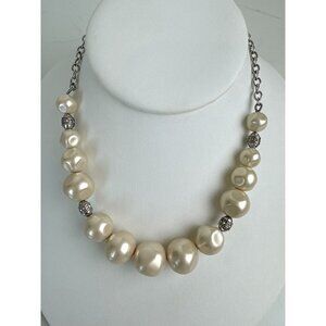 Lia Sophia Graduated Pearl Necklace Rhinestone Beads Silver Chain Link